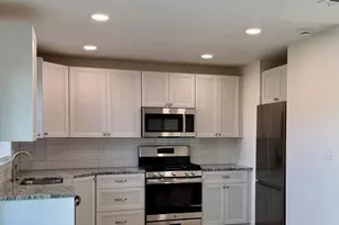 557 Chantilly Dr, Melbourne, FL 32935 - Photo 10