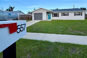 557 Chantilly Dr, Melbourne, FL 32935 - Photo 1