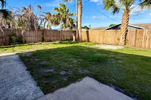 557 Chantilly Dr, Melbourne, FL 32935 - Photo 32