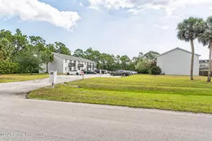 451 Mercury Ave SE, Palm Bay, FL 32909 - Photo 20