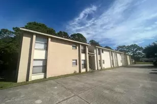 341 Mercury Ave SE, Palm Bay, FL 32909 - Photo 2