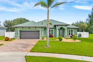 1700 Marcello Dr, Melbourne, FL 32934 - Photo 1