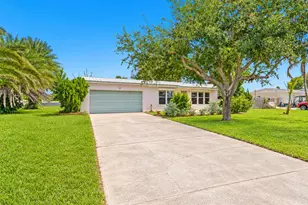 525 Pelican Dr, Satellite Beach, FL 32937 - Photo 1