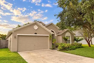 1044 Sedgewood Cir, West Melbourne, FL 32904 - Photo 1