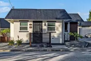 1458 Guava Ave, Melbourne, FL 32935 - Photo 2