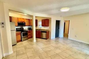 1458 Guava Ave, Melbourne, FL 32935 - Photo 4