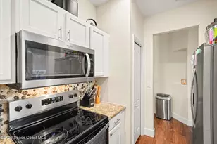 1020 Venetian Dr, Melbourne, FL 32904 - Photo 12