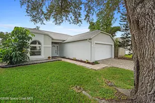 1563 Dandelion Dr, Melbourne, FL 32935 - Photo 2