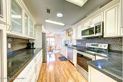 182 Scenic Drive, Cocoa, FL 32926 - Photo 4