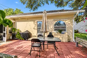 353 Kilmarnock Pl, Melbourne, FL 32940 - Photo 36