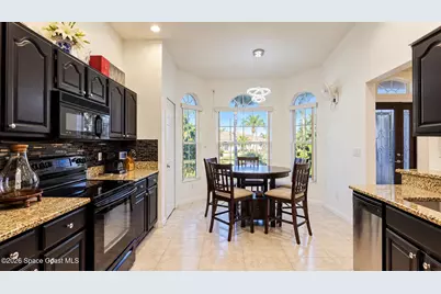 353 Kilmarnock Place, Melbourne, FL 32940 - Photo 14