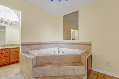 991 Tahiti Avenue SE, Palm Bay, FL 32909 - Photo 32