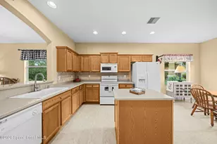 511 Waterside Cir, Titusville, FL 32780 - Photo 8