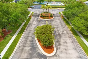 2565 Summerwind Cir, West Melbourne, FL 32904 - Photo 30