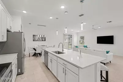 1030 Grapefruit Road SE, Palm Bay, FL 32909 - Photo 4