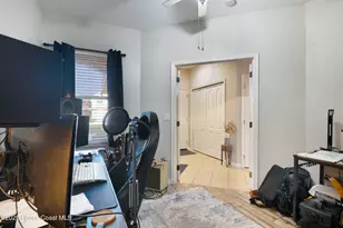 1035 Venetian Dr, Melbourne, FL 32904 - Photo 28