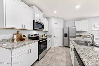 740 Acadia Court SE, Palm Bay, FL 32909 - Photo 12