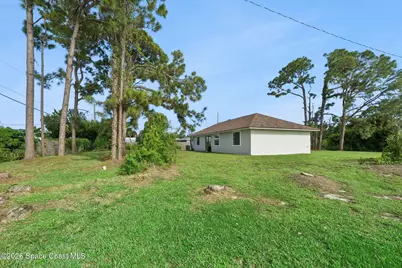 664 25th Street SW, Vero Beach, FL 32962 - Photo 36