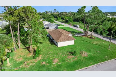 664 25th Street SW, Vero Beach, FL 32962 - Photo 40