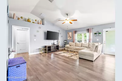 256 Eckert Street SE, Palm Bay, FL 32909 - Photo 4