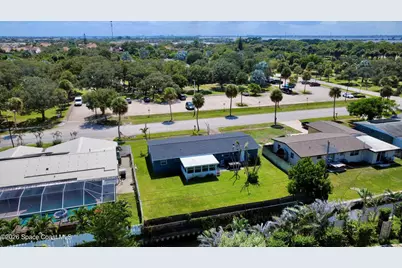 1228 Yacht Club Boulevard, Indian Harbour Beach, FL 32937 - Photo 24