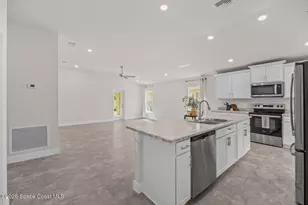 5216 Vespera St, Fort Pierce, FL 34951 - Photo 8