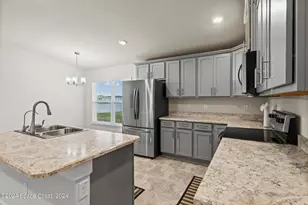 1276 Canfield Circle SE, Palm Bay, FL 32909 - Photo 10