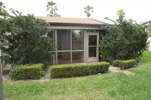 537 Summerset Ct, Indian Harbour Beach, FL 32937 - Photo 22