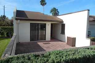537 Summerset Ct, Indian Harbour Beach, FL 32937 - Photo 2