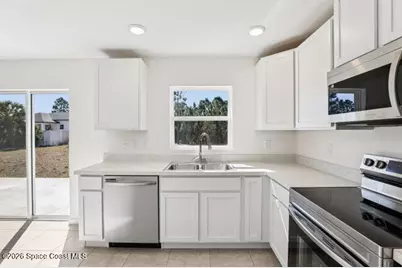 1524 Holbrook Road NW, Palm Bay, FL 32907 - Photo 4