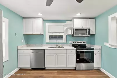 218 E Fee Avenue, Melbourne, FL 32901 - Photo 10