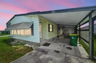 1302 Waterway Dr, Barefoot Bay, FL 32976 - Photo 2