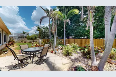 3123 Forest Creek Drive, Melbourne, FL 32901 - Photo 4