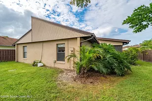 305 Bayhead Dr, Melbourne, FL 32940 - Photo 14