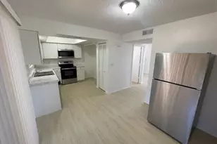 2276 W New Haven Ave, West Melbourne, FL 32904 - Photo 8