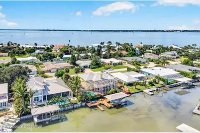 404 Riverview Lane, Melbourne Beach, FL 32951 - Photo 38