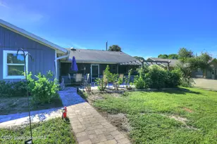753 Tulip Dr, Sebastian, FL 32958 - Photo 4