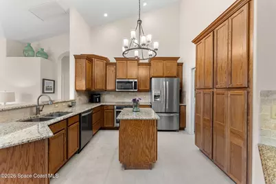 366 Southampton Drive, Indialantic, FL 32903 - Photo 8