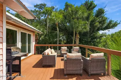385 Live Oak Drive, Vero Beach, FL 32963 - Photo 16