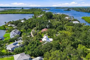 385 Live Oak Dr, Vero Beach, FL 32963 - Photo 58