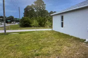 906 Wheatley St SE, Palm Bay, FL 32909 - Photo 8