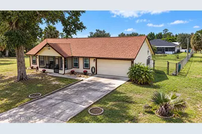 528 Tropicaire Avenue SW, Palm Bay, FL 32908 - Photo 2