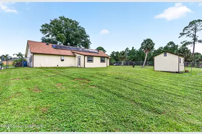 528 Tropicaire Avenue SW, Palm Bay, FL 32908 - Photo 32