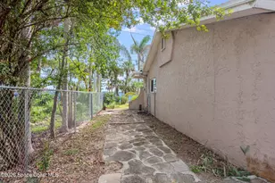 555 Rockledge Dr, Rockledge, FL 32955 - Photo 28
