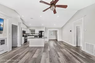 697 Hamm St NW, Palm Bay, FL 32907 - Photo 14