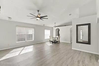 14524 Lisalynne Court, Orlando, FL 32826 - Photo 4