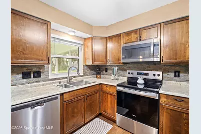 327 Brescia Street NE, Palm Bay, FL 32907 - Photo 10