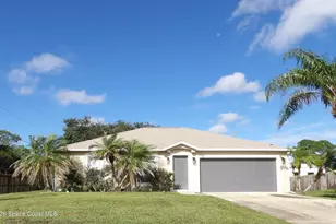1286 Vancouver Ave SE, Palm Bay, FL 32909 - Photo 1