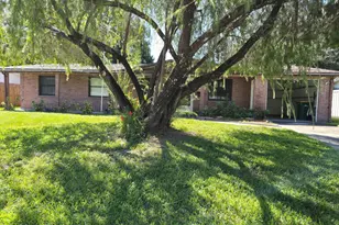 2441 Lorna Dr, Melbourne, FL 32935 - Photo 2