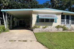 1047 Sunflower Ln NE, Palm Bay, FL 32907 - Photo 2